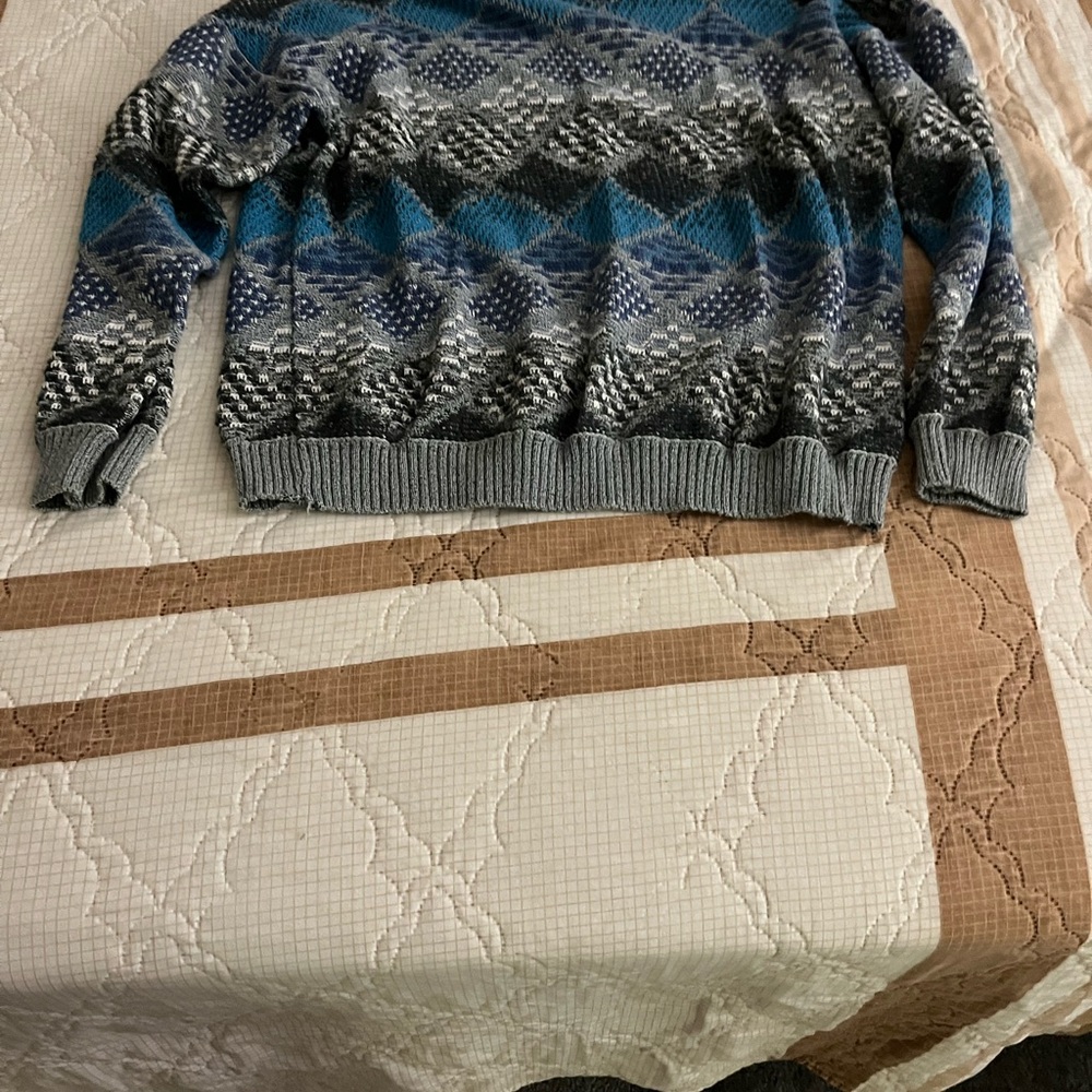 Pronto Uomo Blue and Gray Crewneck Sweater